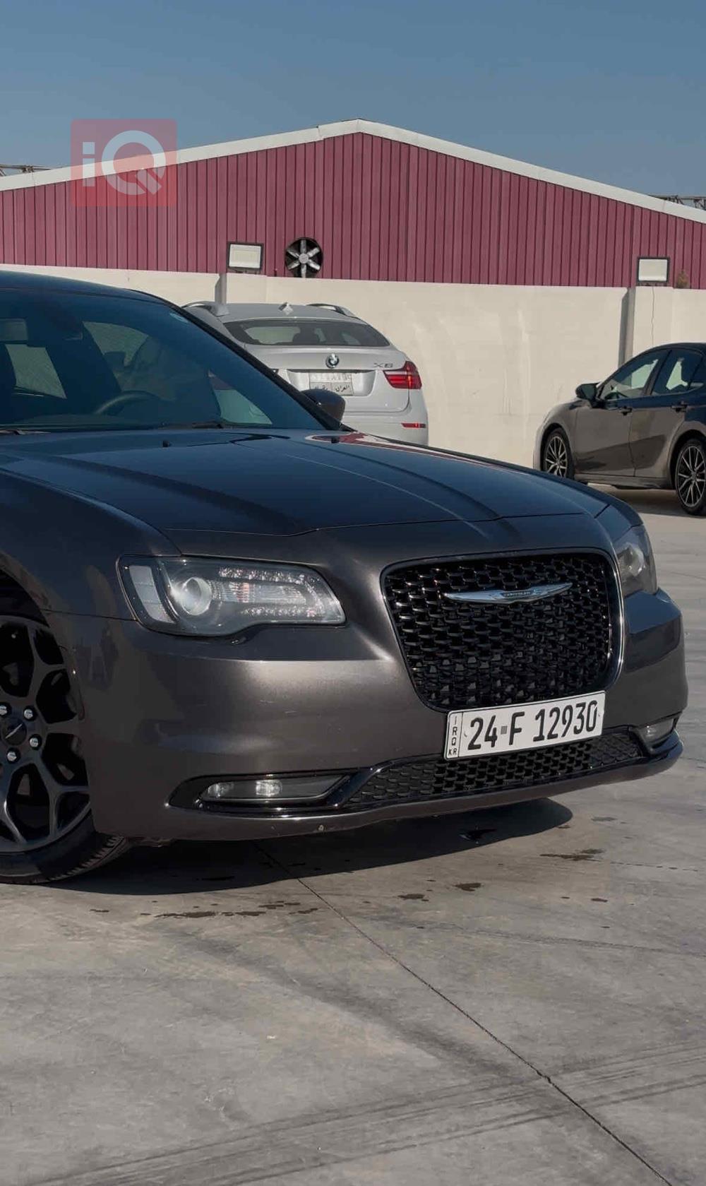 كرايسلر 300